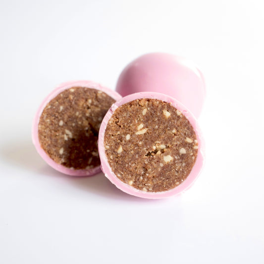 Strawberry Yoghurt Protein Ball
